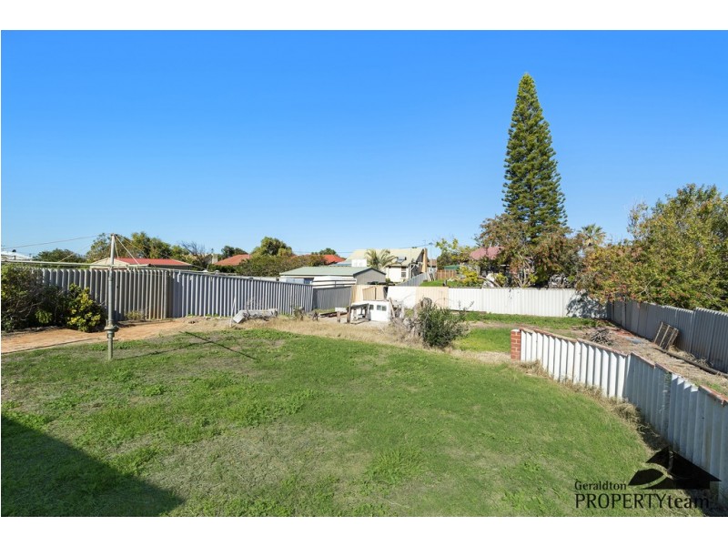 123 Fraser Street, Beachlands WA 6530