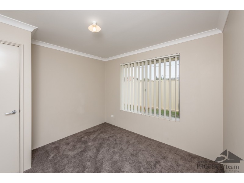 2 Staddon Lane, Beachlands WA 6530