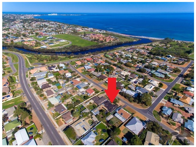 16 Gorgon Road, Sunset Beach WA 6530