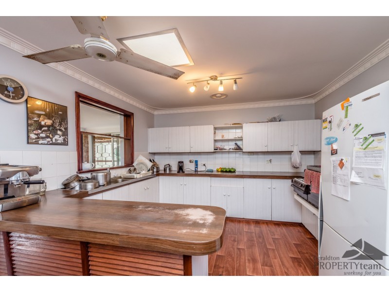 16 Gorgon Road, Sunset Beach WA 6530
