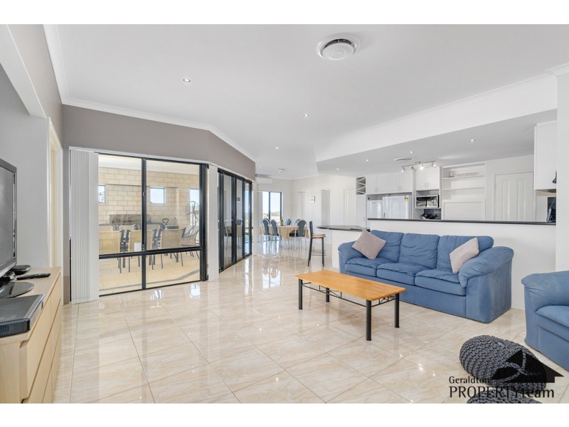 162 Wittenoom Circle, White Peak WA 6532