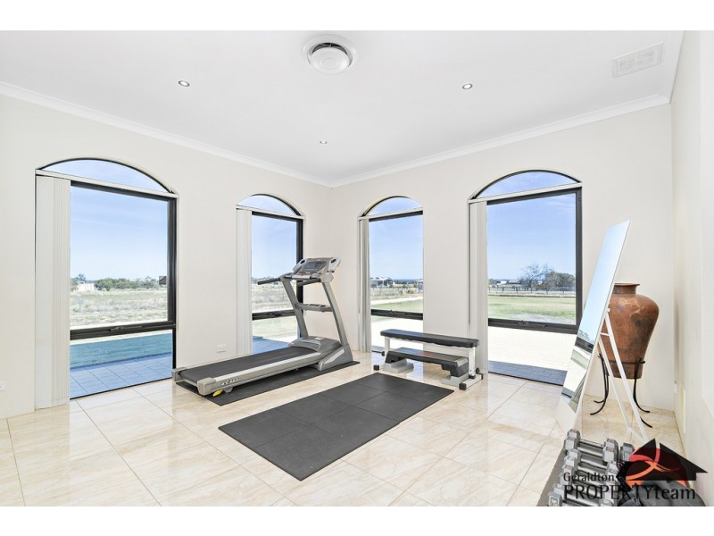 162 Wittenoom Circle, White Peak WA 6532