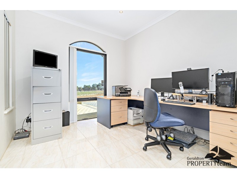 162 Wittenoom Circle, White Peak WA 6532