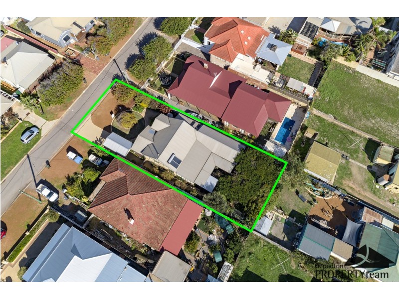 4 Grant Street, Beachlands WA 6530