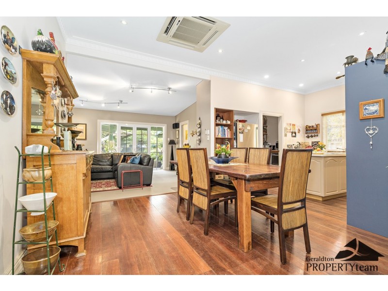 4 Grant Street, Beachlands WA 6530