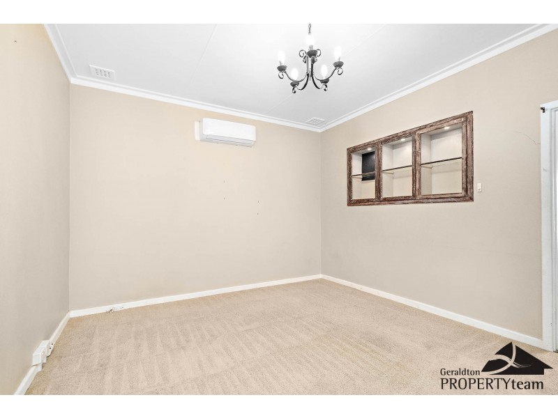 41 Whitfield Street, Beachlands WA 6530