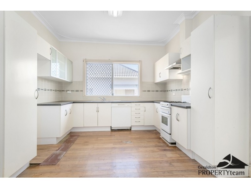 213 Fifth Street, Wonthella WA 6530