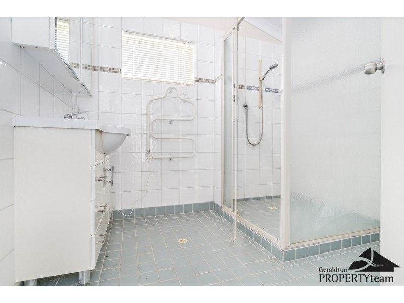 213 Fifth Street, Wonthella WA 6530