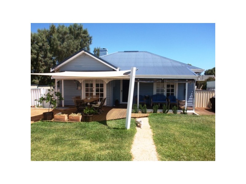 6 Stroud Street, BEACHLANDS, Geraldton WA 6530