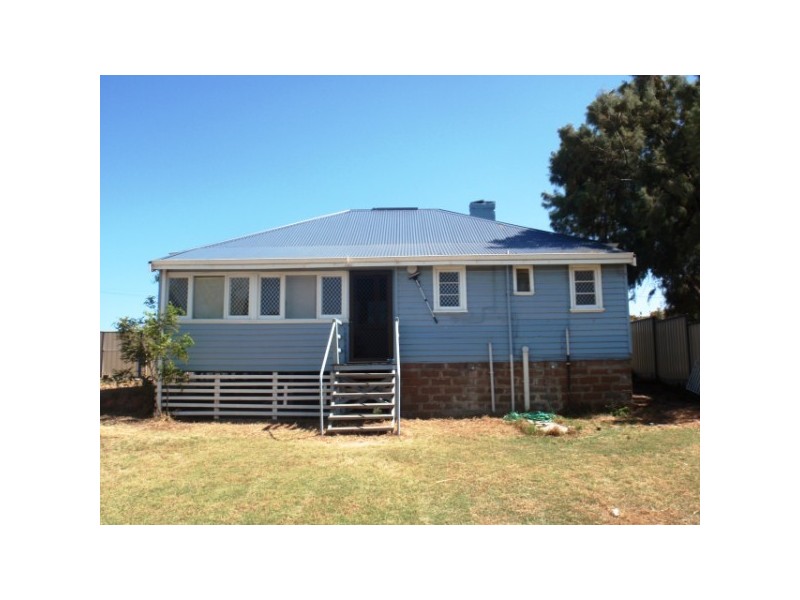 6 Stroud Street, BEACHLANDS, Geraldton WA 6530