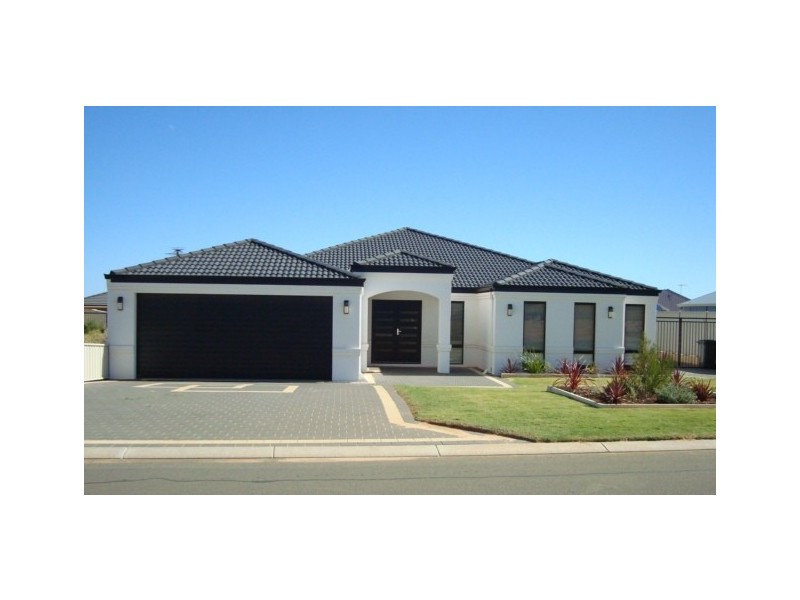 140 Glenfield Beach Road, Glenfield WA 6532