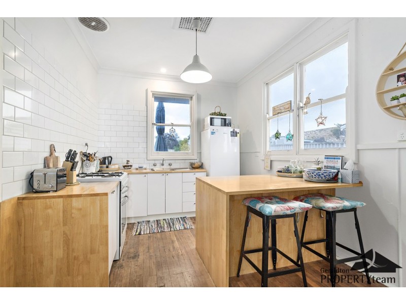 11 Maley Way, Beachlands WA 6530