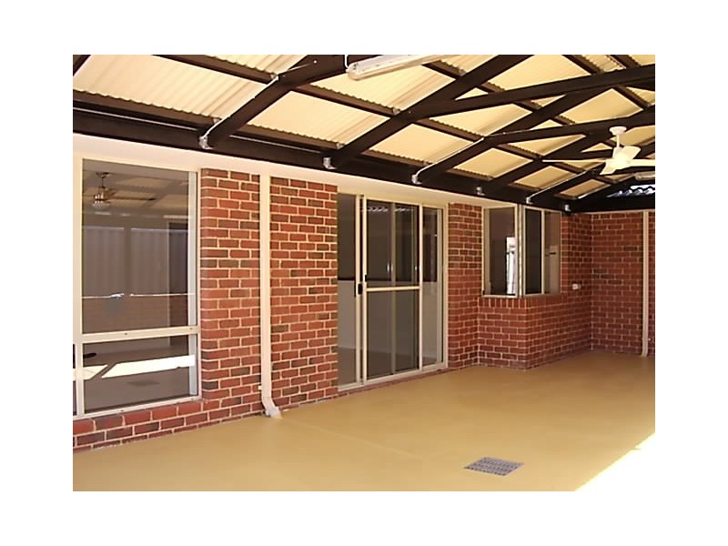 116  Burgess Street, Beachlands WA 6530