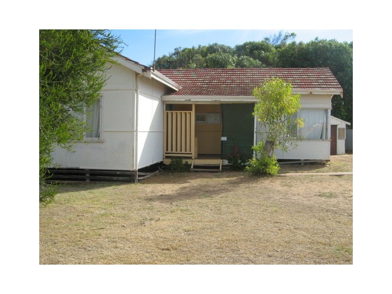 108 Francis Street, BEACHLANDS, Geraldton WA 6530