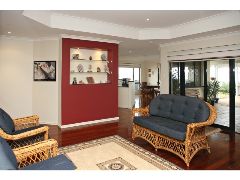 7 Wallabi Drive, Wandina WA 6530