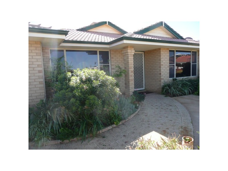3 Turban Court, Wandina WA 6530