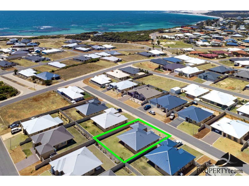 8 Beachcomber Hill, Glenfield WA 6532