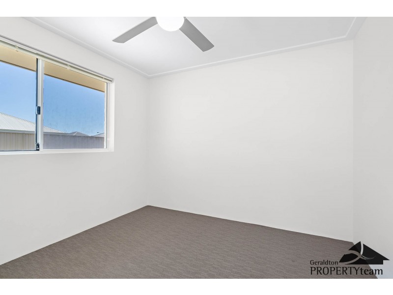 8 Beachcomber Hill, Glenfield WA 6532