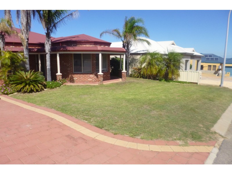 20 Dante Tarn, Wandina WA 6530