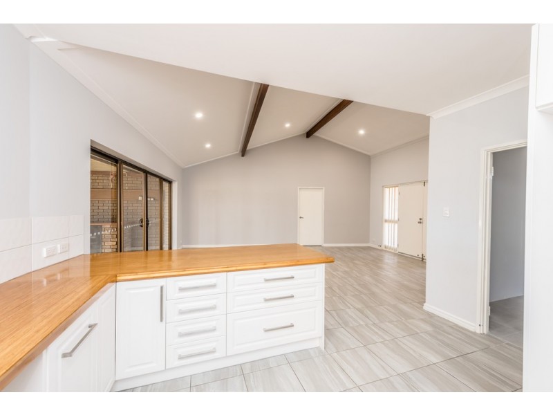 39 Glenview Street, Mount Tarcoola WA 6530