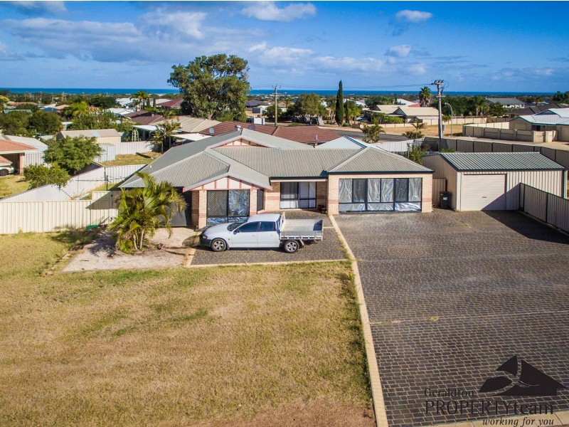 236 Chapman Valley Road, Waggrakine WA 6530