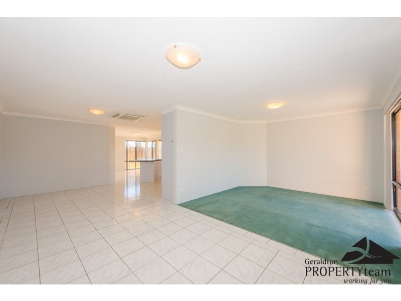 236 Chapman Valley Road, Waggrakine WA 6530