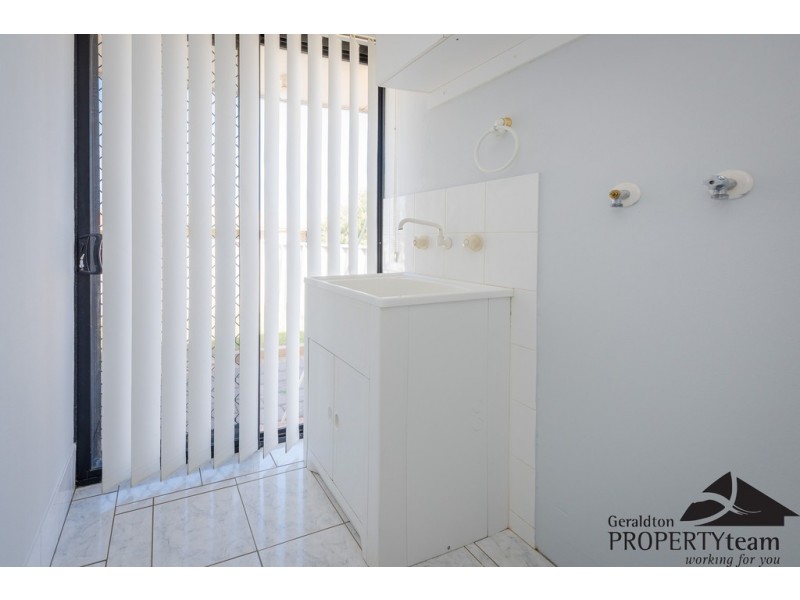 236 Chapman Valley Road, Waggrakine WA 6530