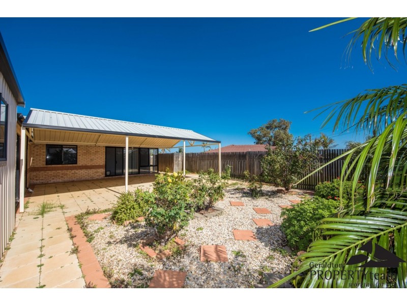 236 Chapman Valley Road, Waggrakine WA 6530