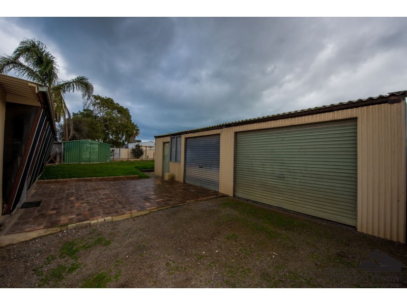 10 Ritchie Way, Rangeway WA 6530