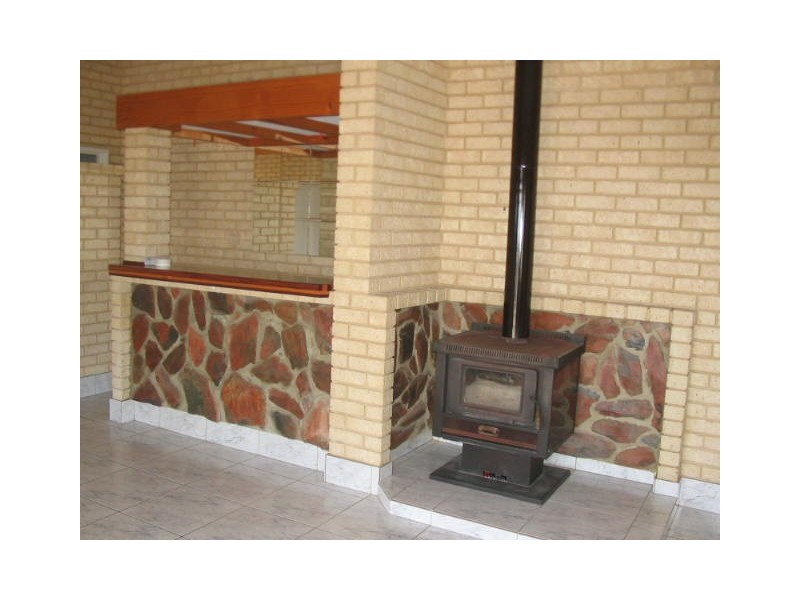 41  Eakins Crescent, Wandina WA 6530