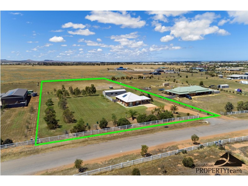 18 Lincoln Street, Deepdale WA 6532