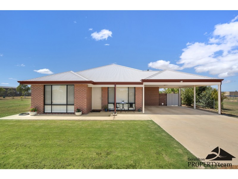 18 Lincoln Street, Deepdale WA 6532