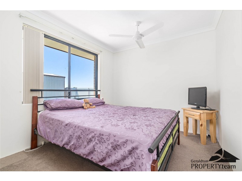 18 Lincoln Street, Deepdale WA 6532