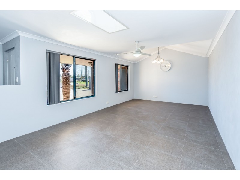 81 McAleer Drive, Mahomets Flats WA 6530