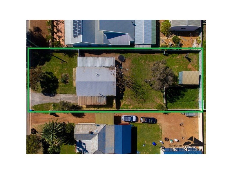 220 Second Street, Wonthella WA 6530