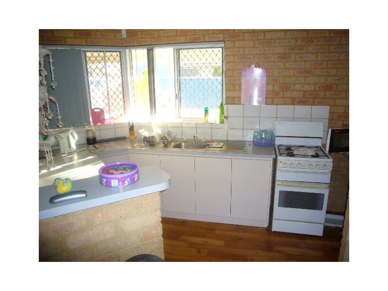 8 Boaz Street, Karloo WA 6530