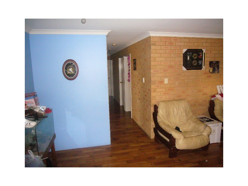 8 Boaz Street, Karloo WA 6530