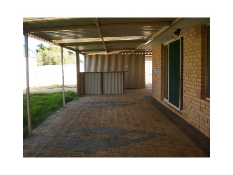 18 Bonamia Road, Utakarra WA 6530