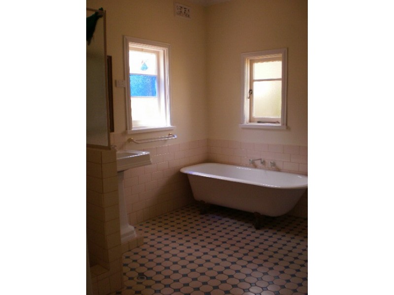 125 Fitzgerald Street, Geraldton WA 6530