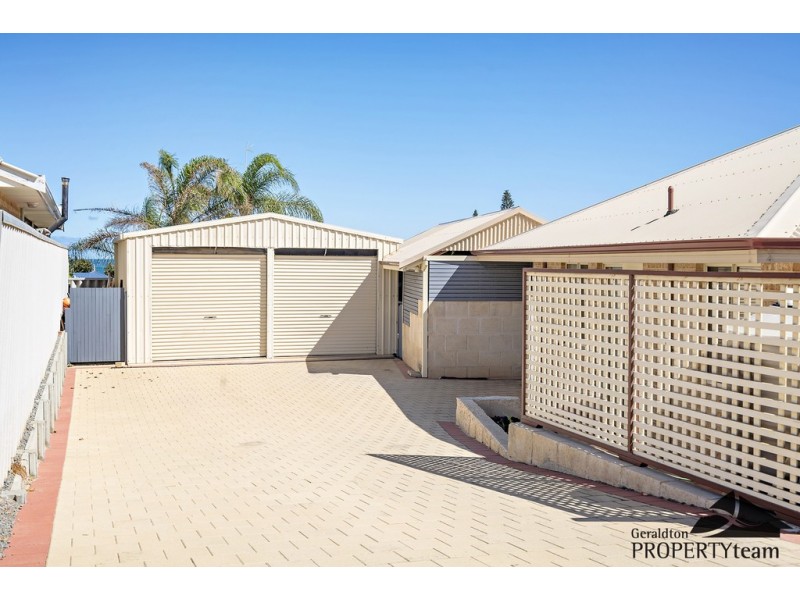 10 Columbus Boulevard, Wandina WA 6530