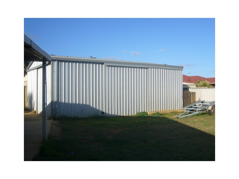 166 Chapman Valley Road, Waggrakine WA 6530