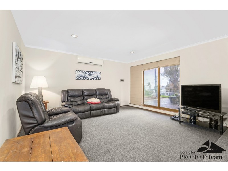 1 Newhaven Street, Mount Tarcoola WA 6530