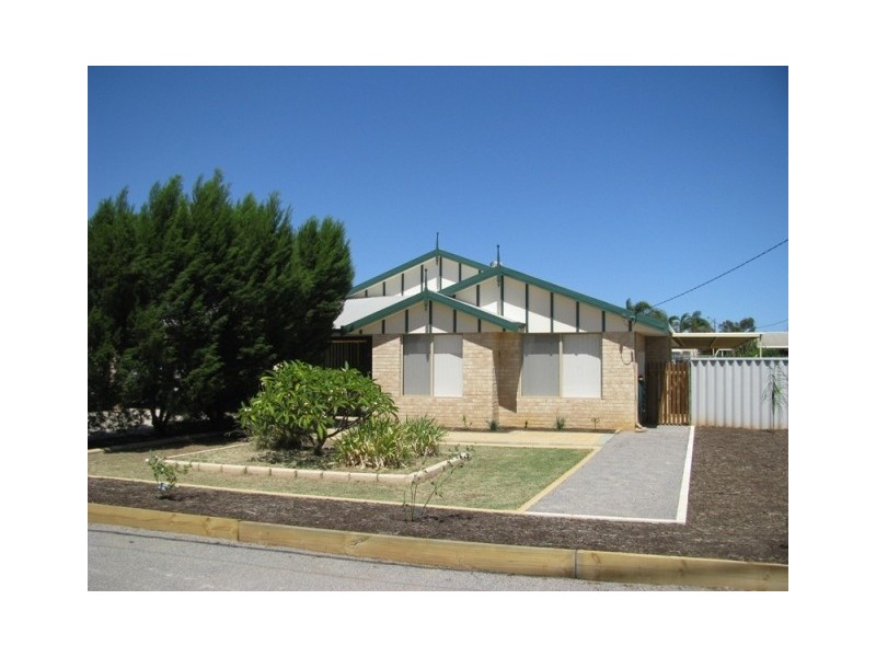 13 Candlebark Drive, Strathalbyn WA 6530