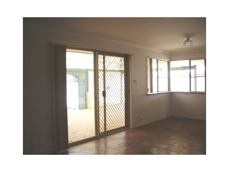 44 Seaview Boulevard, Wandina WA 6530