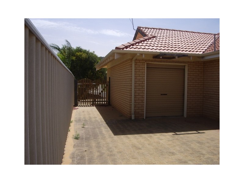 44 Seaview Boulevard, Wandina WA 6530