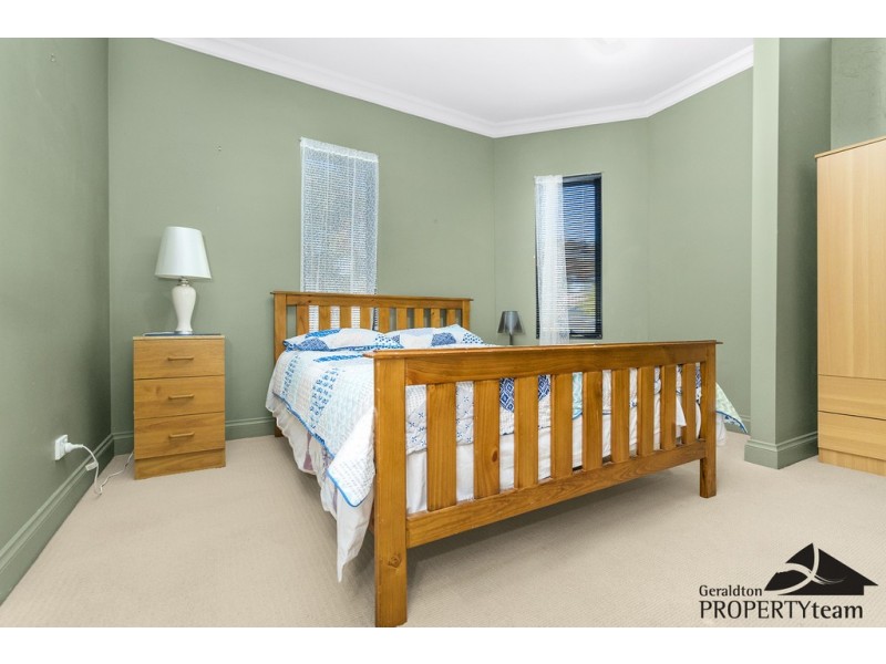 1 Evana Terrace, Wandina WA 6530