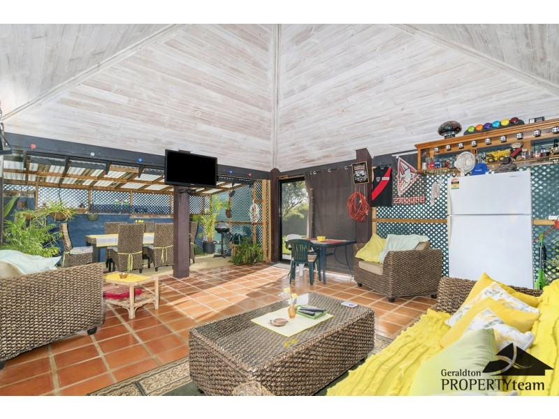 1 Evana Terrace, Wandina WA 6530