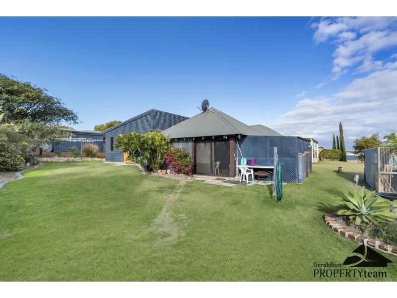 1 Evana Terrace, Wandina WA 6530