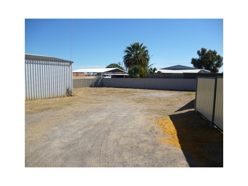 23 Alexander Drive, Glenfield WA 6532