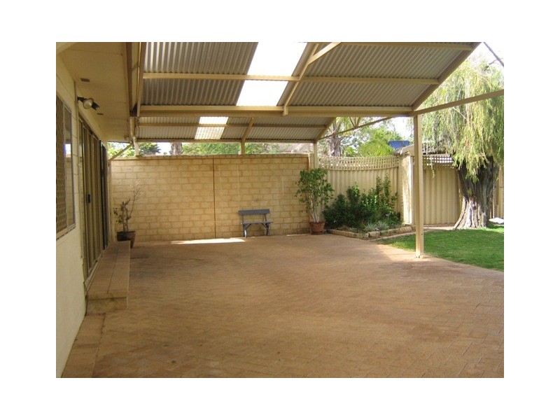 16 Askew Road, Geraldton WA 6530